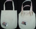 /album/accesorios/bolsa-bege-e-rosa-com-kit-jpg/